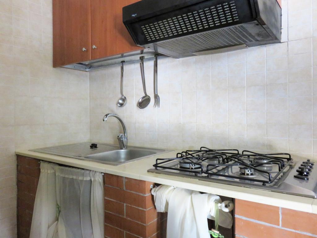 Villaggio Camping Rancho Каньяно-Варано Екстер'єр фото
